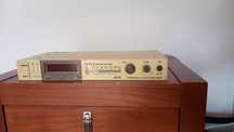 Radioodbionik Philips D3230 z zegarem i budzikiem