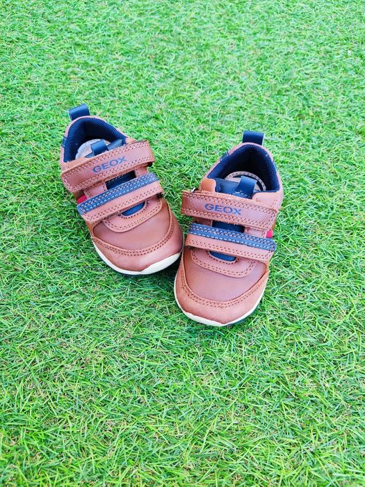 Sapatilhas GEOX - Tam 21