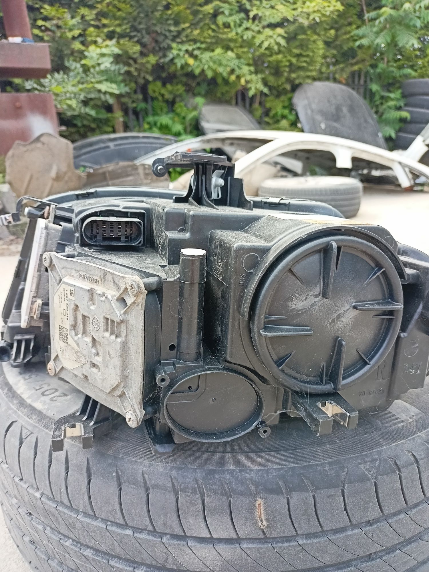Lampa audi A4 B8