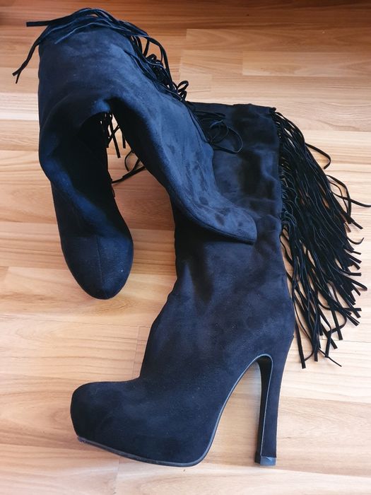 Сапоги демисезонные на 38р.