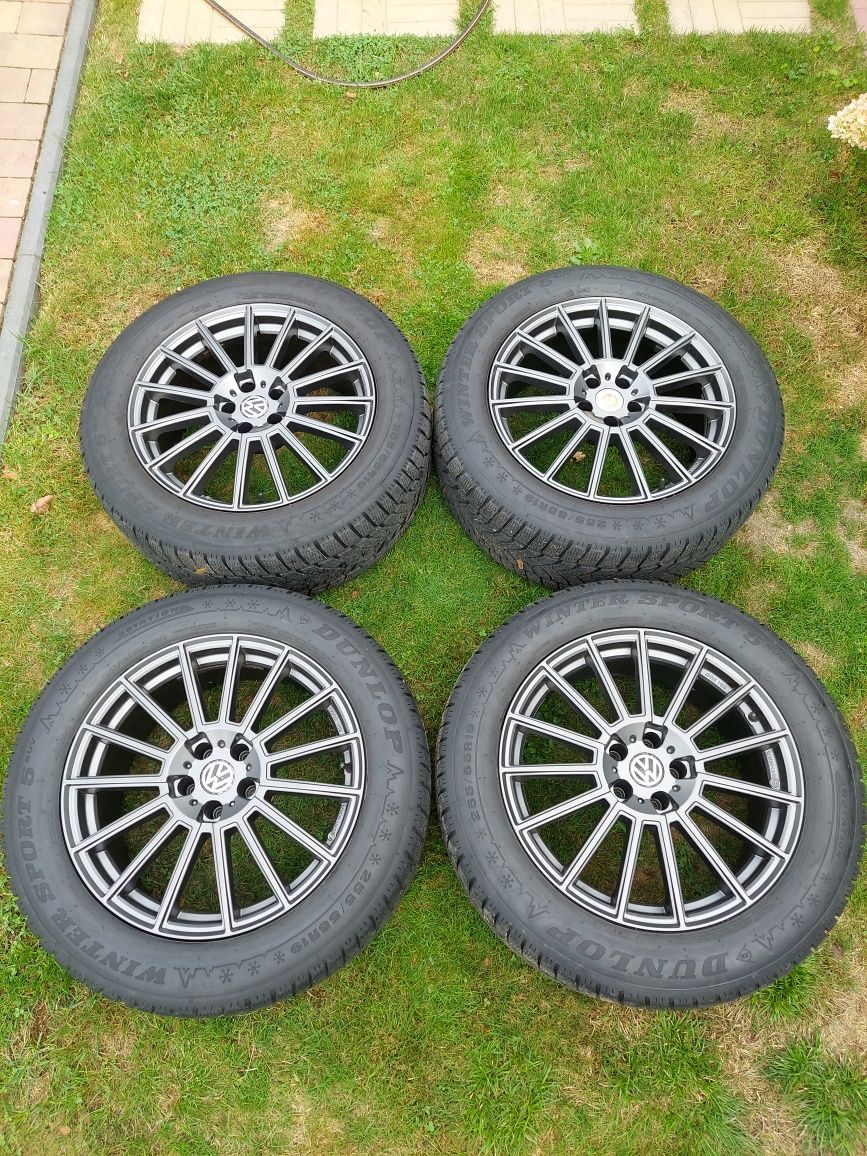 Koła VW 19'' 255/55/19 Super stan ZIMOWE