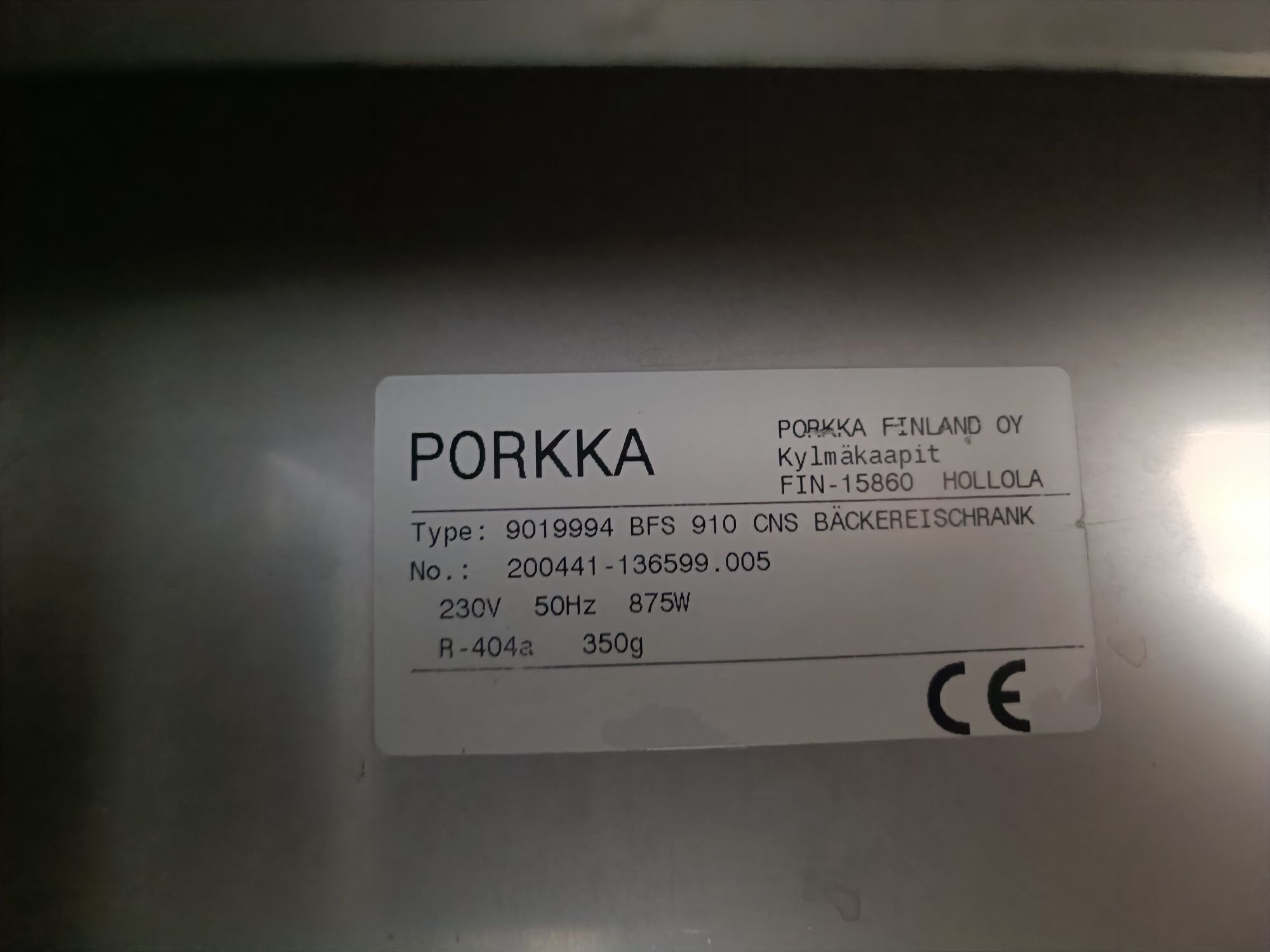 Шафи морозильні холодильні пекарські під протвені 910 л Porkka