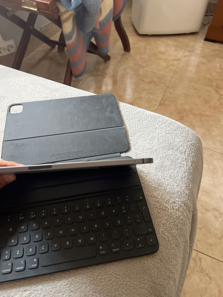 Ipad Pro 2018 com capa