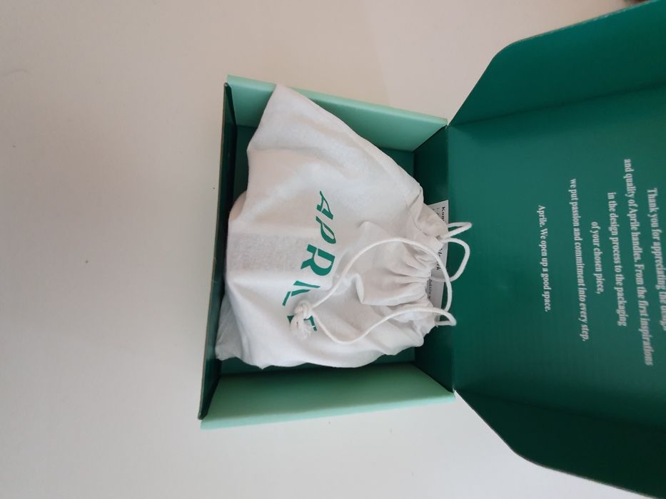 Klamki Aprile, białe 7 sztuk