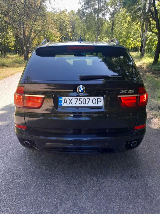 Авто БМВ Х-5 Е-70