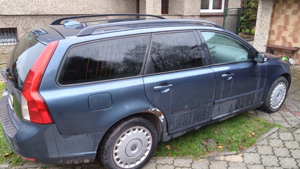 Volvo V50 1.9 diesel kombi 2008 rok