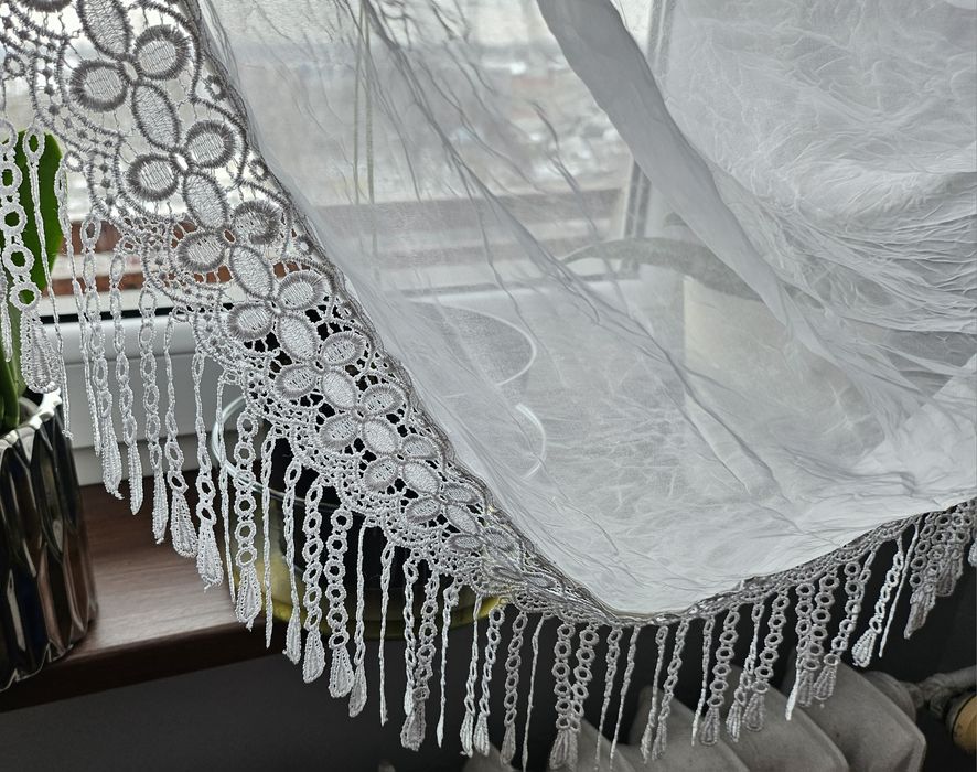 Firana biała śliczna