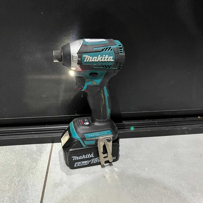 Zakrętarka Makita DTD154 + Aku. 6.0Ah | Używana | Sprawna |