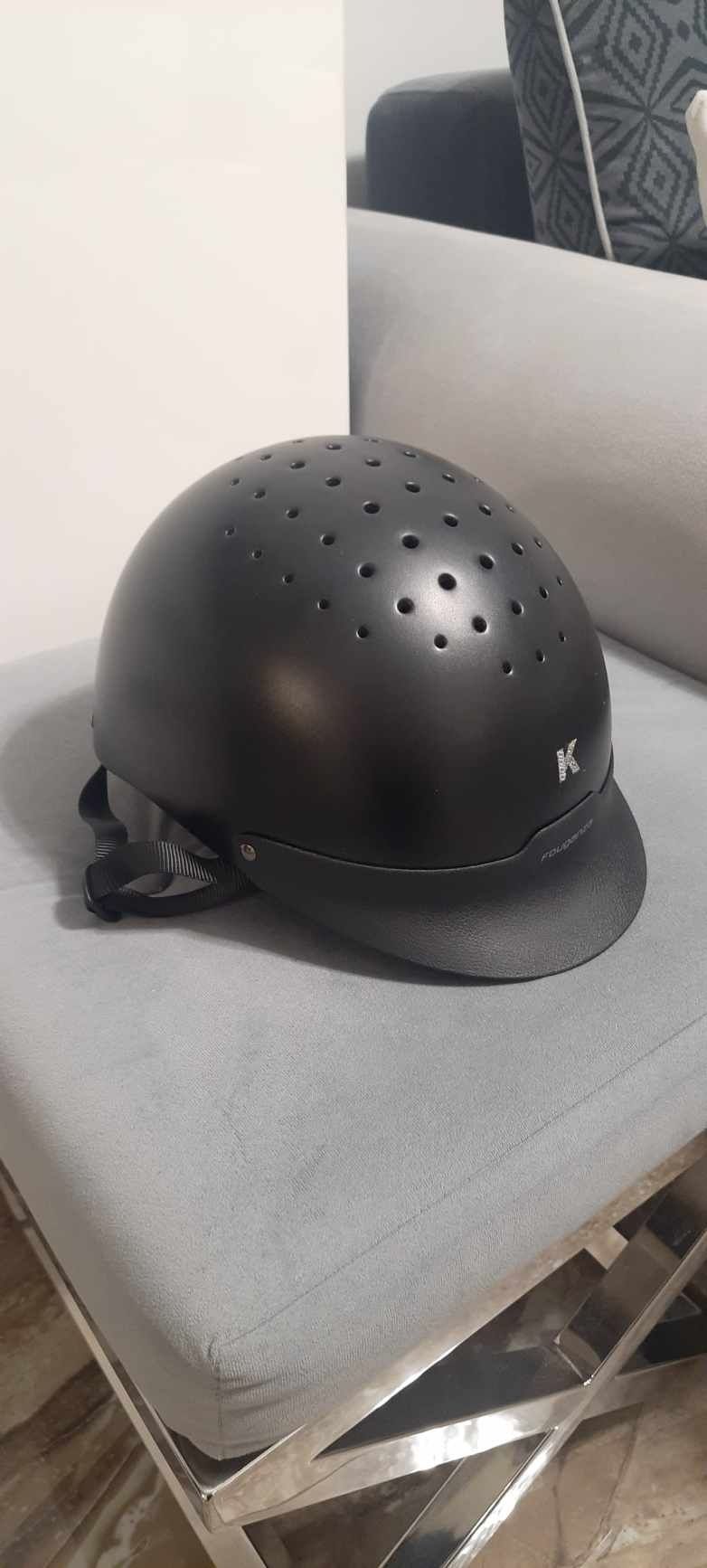 Kask jeździecki M