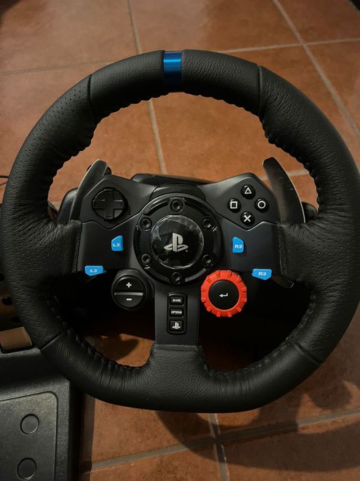 Volante Logitech G29 compatível com PS4/PS5/PC