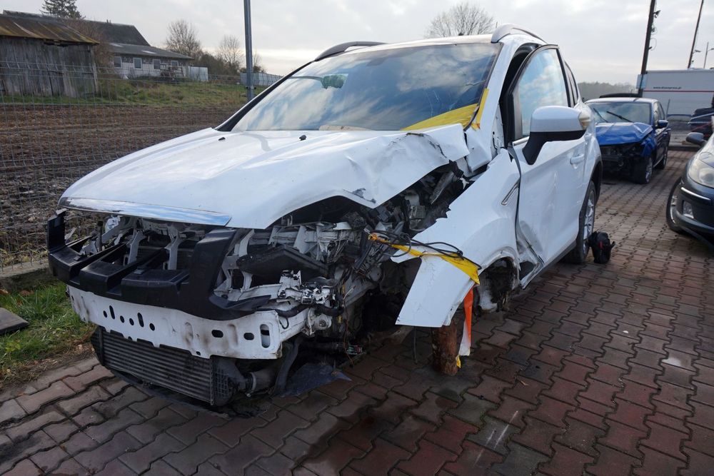 FORD KUGA I MK1 2010 58 2.0 TDCI G6DG 136KM 4X4 MMT6 4WD BIAŁY FROZEN na części