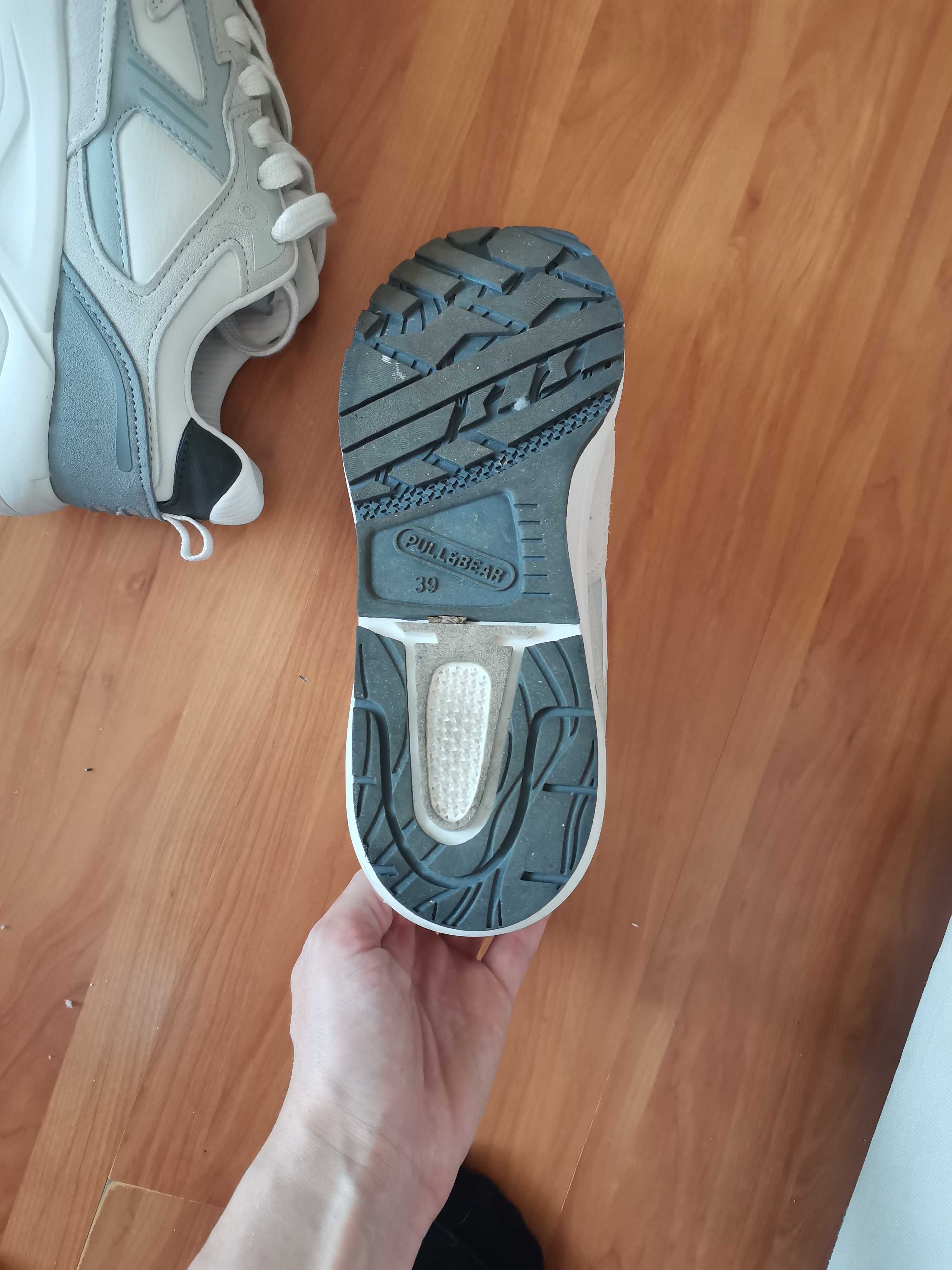 Tenis novos da pull&bear