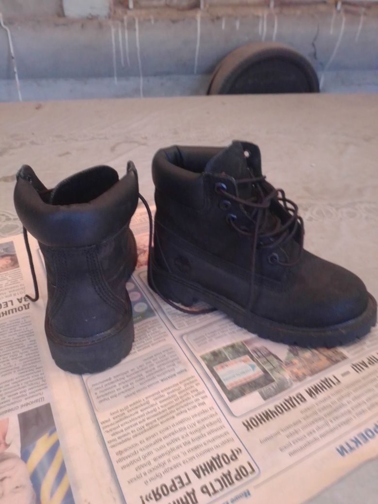 Timberland детские ботиночки черного цвета, раз. 31