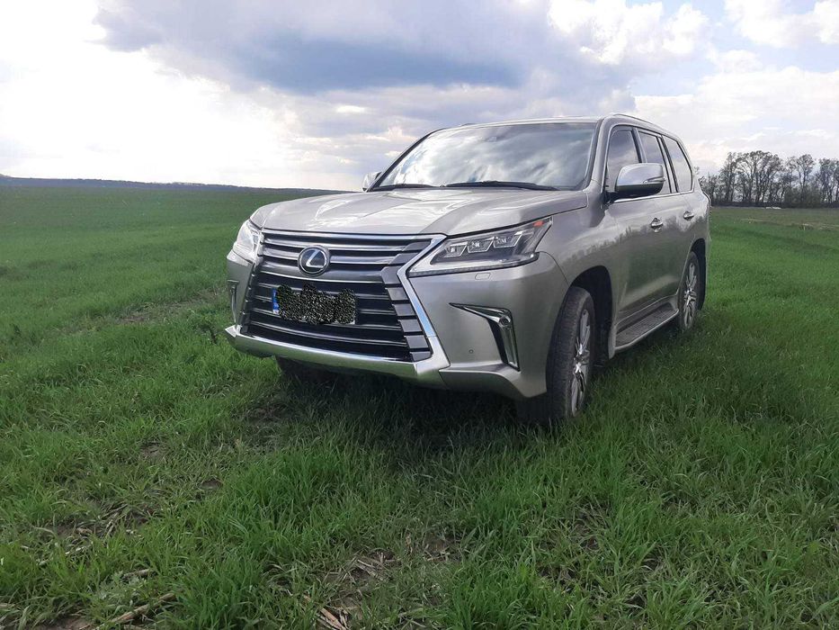 Продам Lexus LX 570
