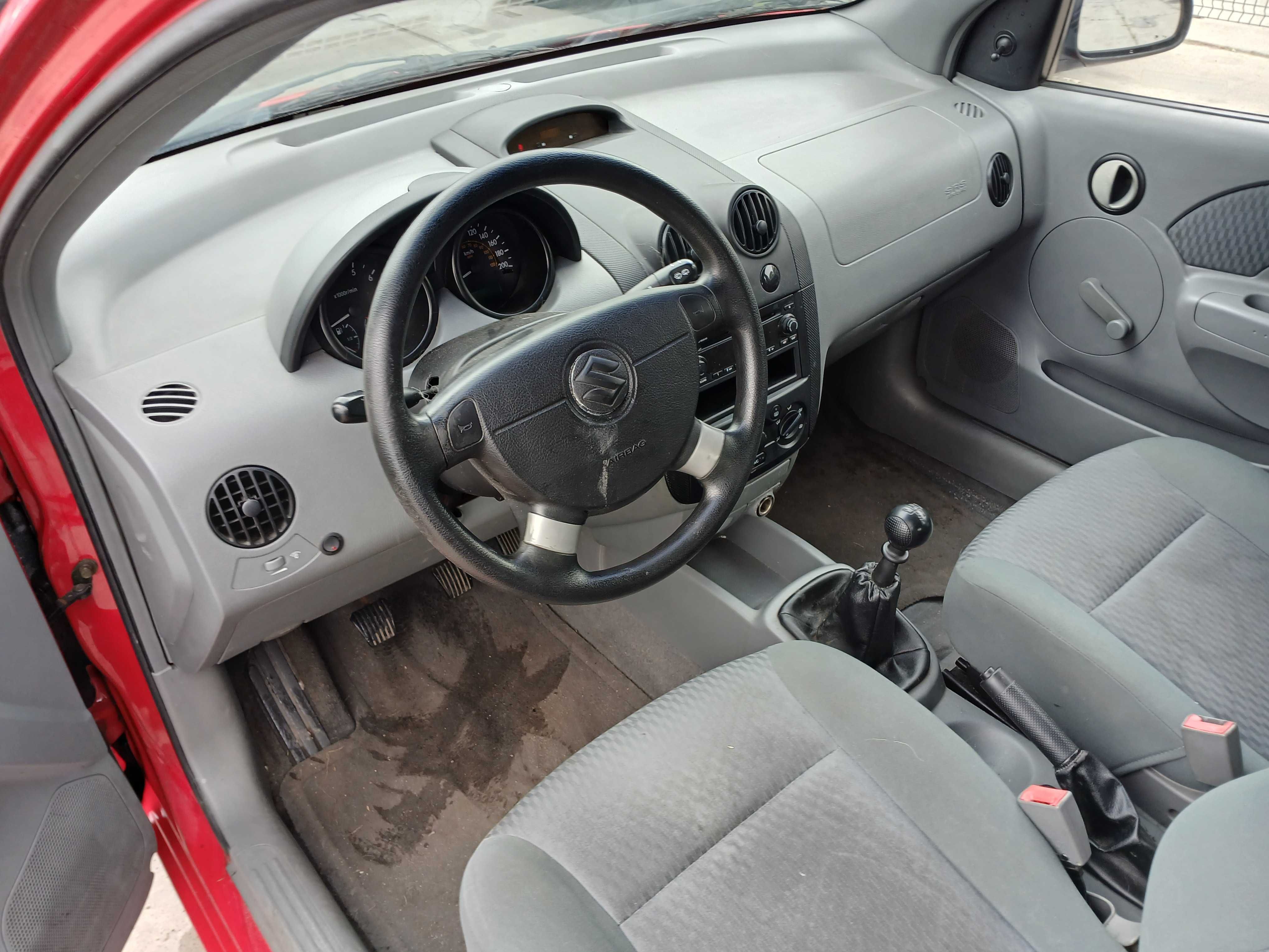 Suzuki SWIFT 1.5 benzyna 2005r