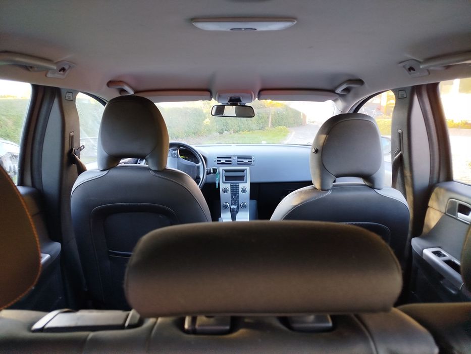 Volvo V50 2,4 Szwajcaria szary na czasie