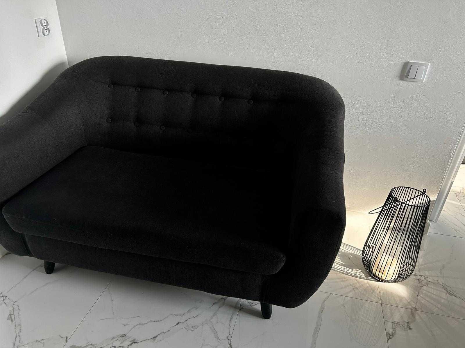 Sofa / kanapa dwuosobowa tapicerowana