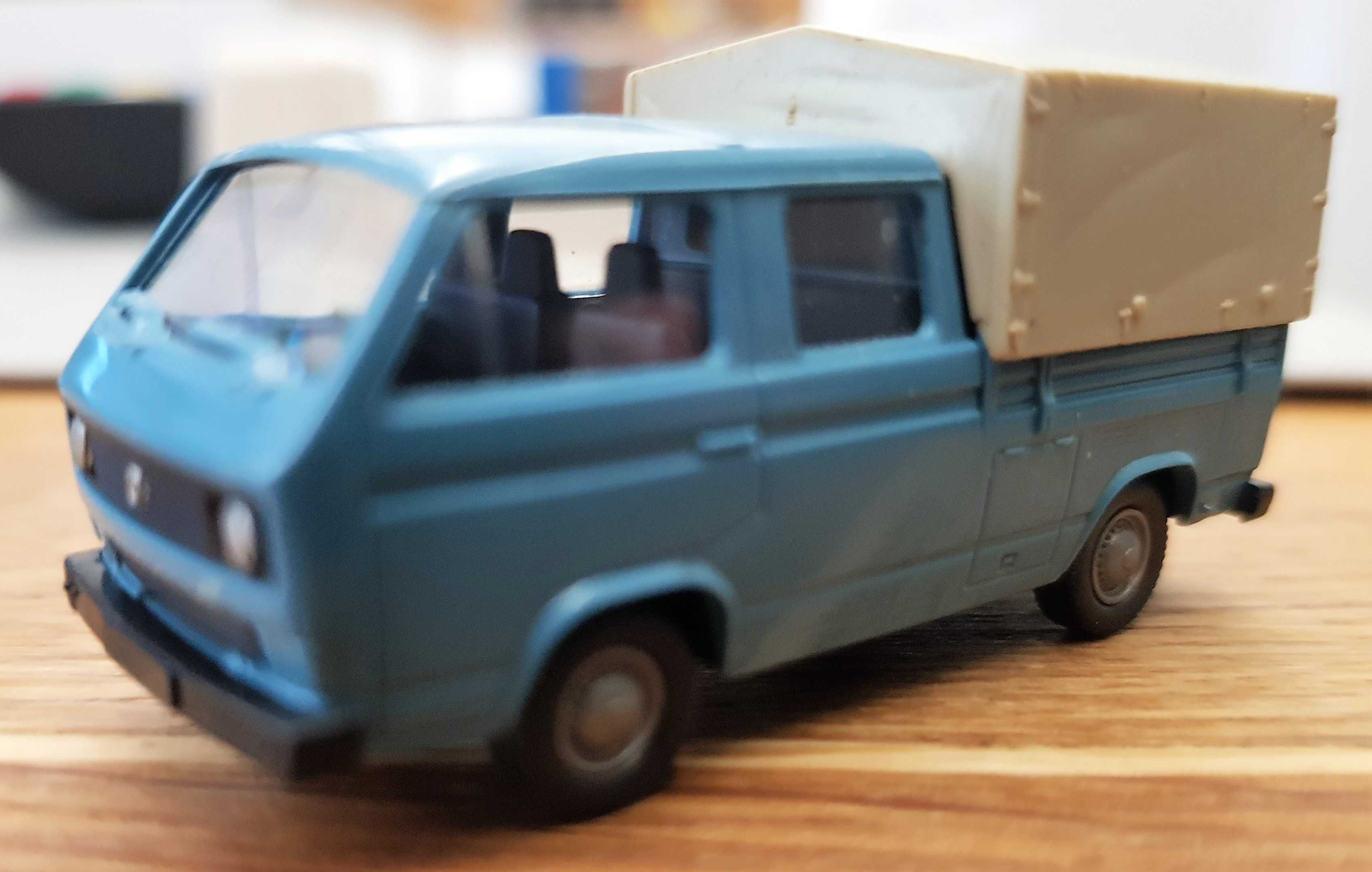 Model VW Typ2 Doppelk. Roco 1420 Skala 1:87 HO