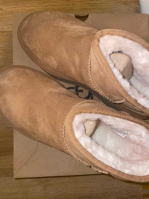 Nowe, oryginalne buty UGG Classic Ultra Mini Platform Boot