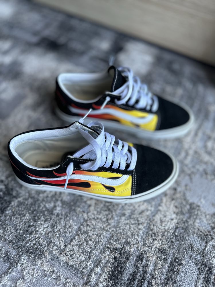 OPORTUNIDADE VANS FLAME