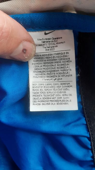 Городской рюкзак Nike серого и синего цвета с узором 46*30*18см.