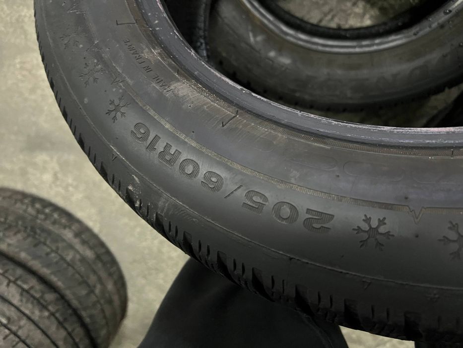 Автошини зимові DUNLOP 205/60/16 (2шт) Резина,Колеса,Гума,Скати,Шини