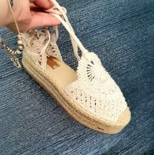 Espadryle lato boho wiązane ala szydełkowe