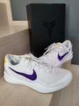 Nike Kobe 8 Protro Lakers Home 45,5 białe koszykarskie do koszykówki
