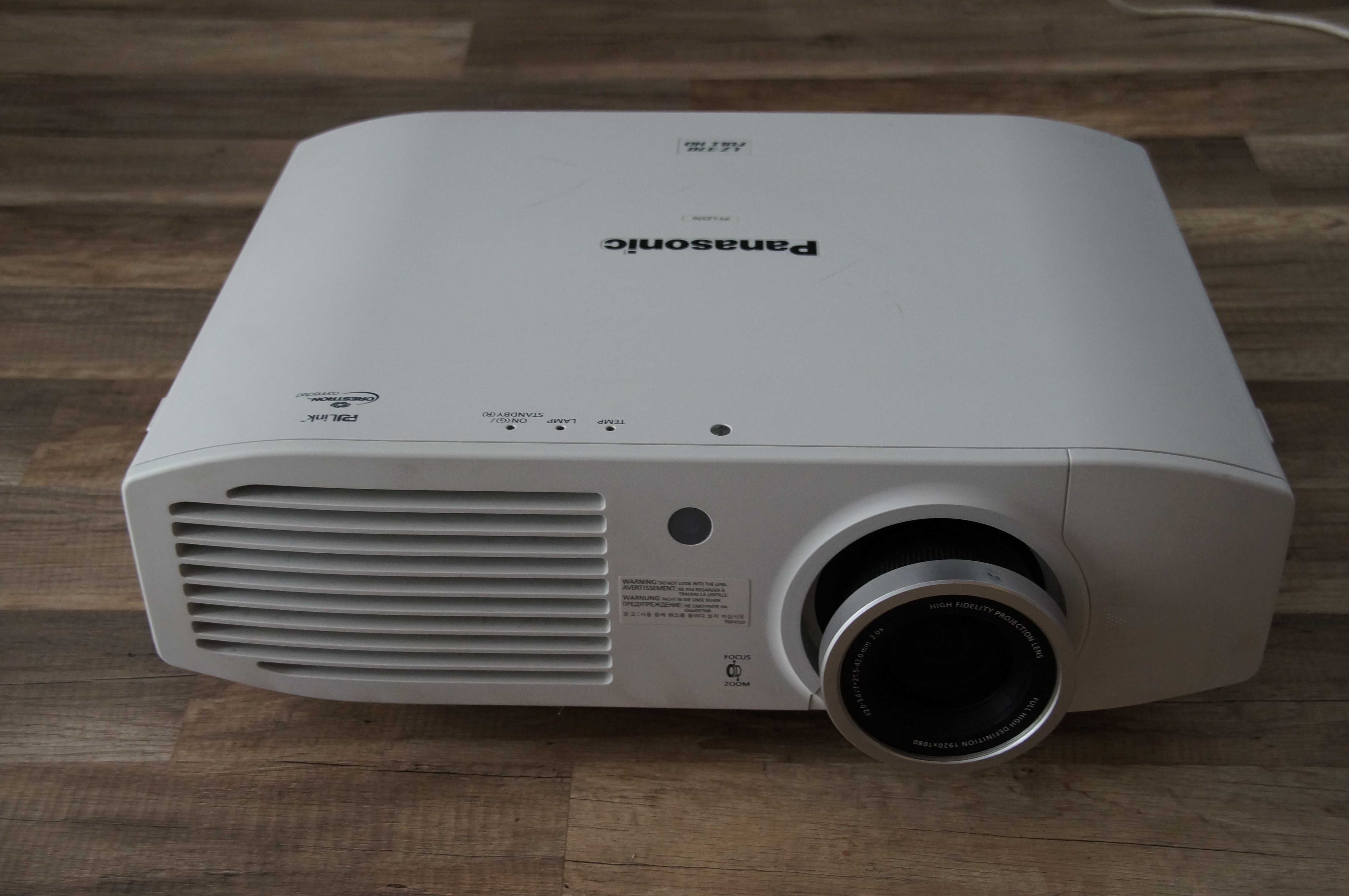 Projektor Panasonic PT-LZ370E