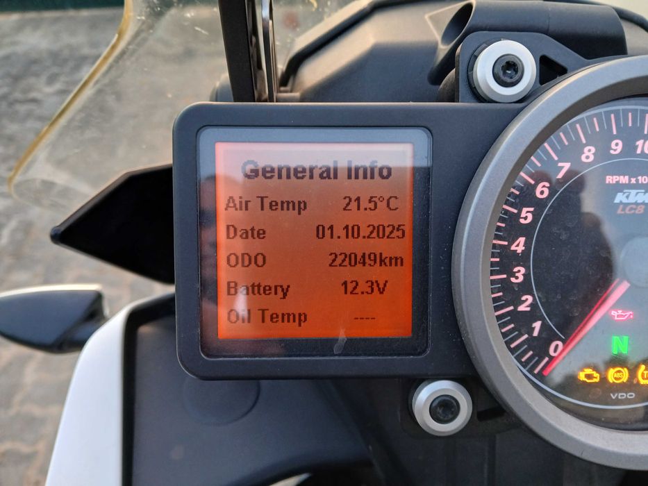 KTM Adventure 1090 R