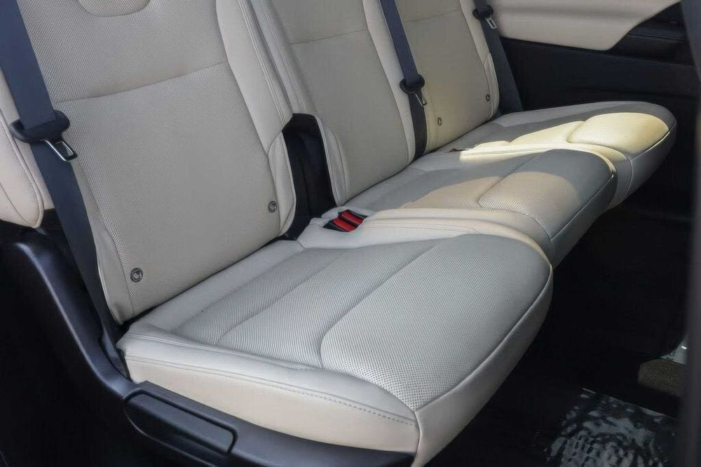 Tesla Model X      2023