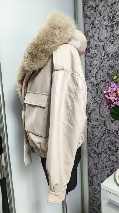Kurtka  zimowa damska skóra beżowa nowa z metką futerko kieszenie  xl