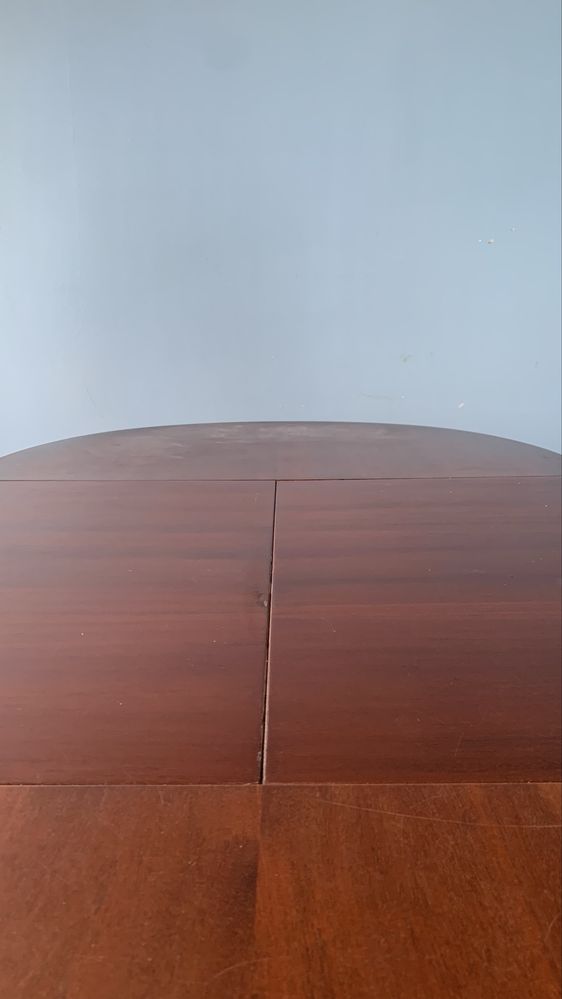 Mesa classica de Madeira Maciça importada da Inglaterra