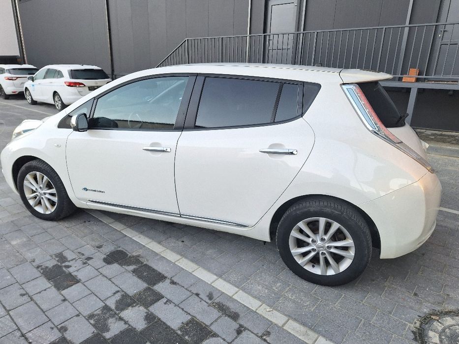 Nissan Leaf 24kWt, продаться авто - електромобіль,