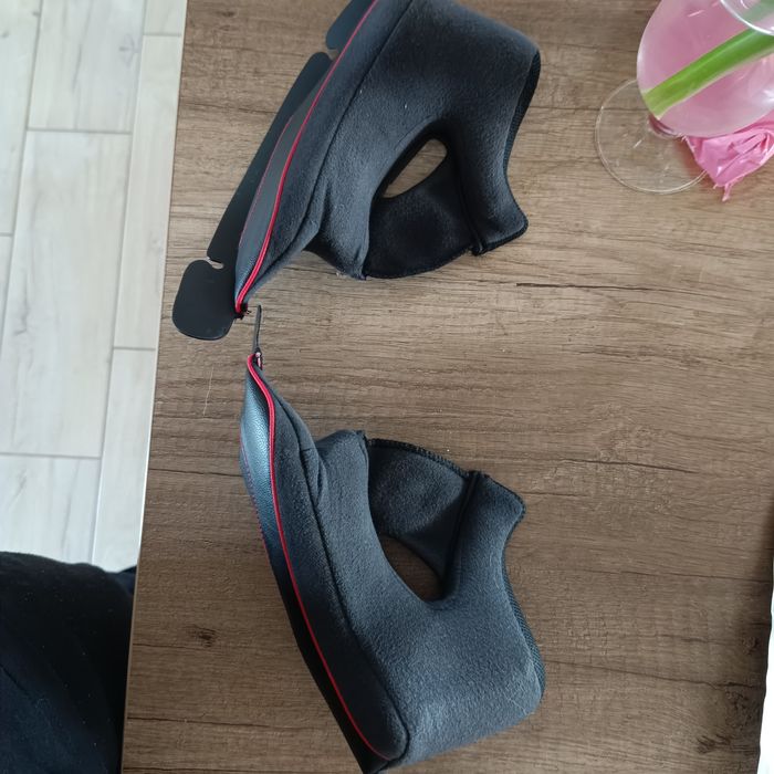Policzki gąbki poduszki do kasku HJC F70 M / XL
