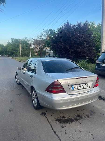 Mercedes C 220 W203