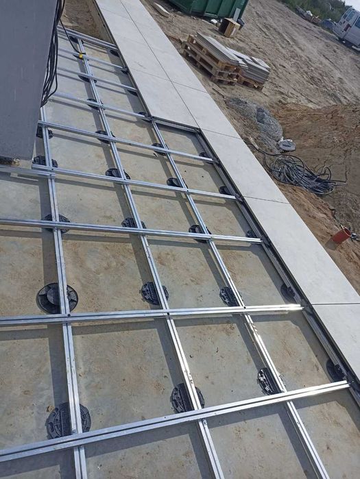 Legary tarasowe pod deskę kompozytową / drewnianą - profile aluminiowe