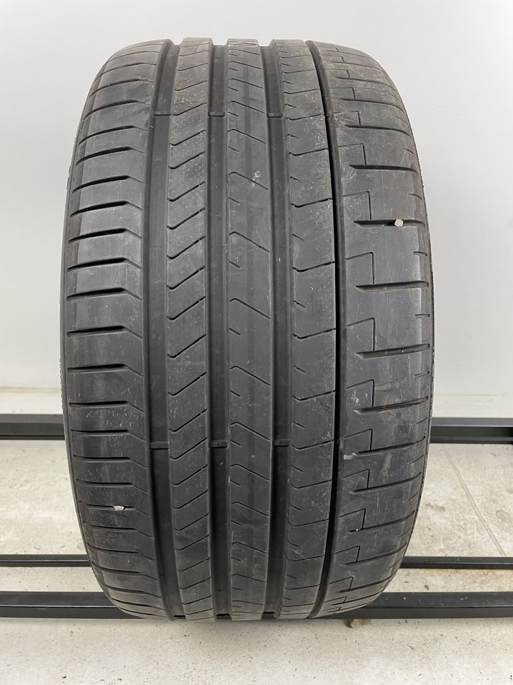 285/30R22 101V Pirelli P Zero PZ4 AO