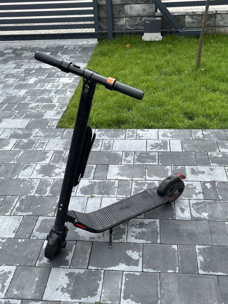 Hulajnoga elektryczna Segway Ninebot – na części