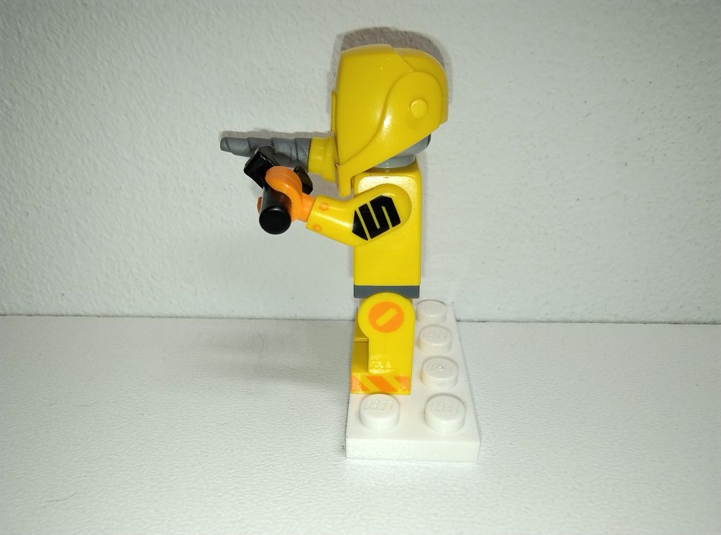LEGO Minifigures - Robot Repair Tech, col386, col22-1