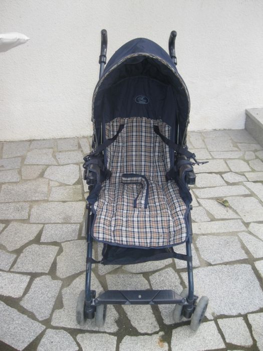 Carrinho de bebé da marca Única da Fashion Bebecar, como novo!