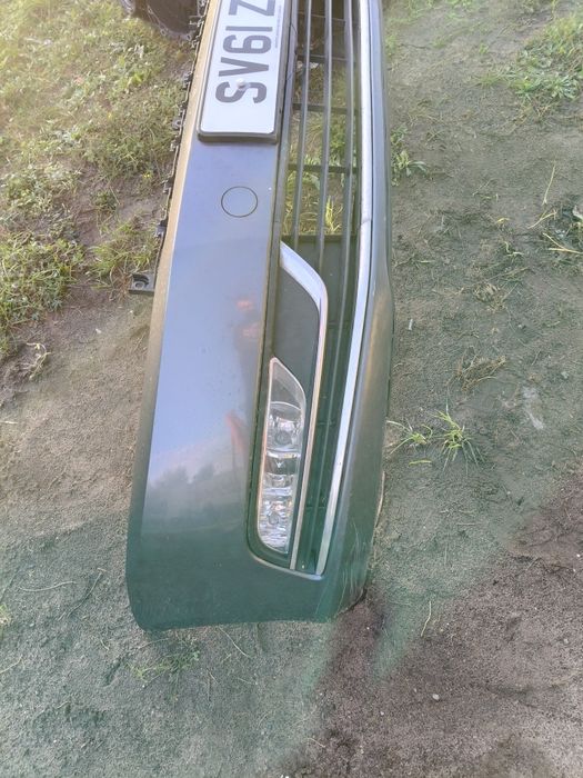 VW passat B7 LK7X zderzak przód przedni kompletny volkswagen