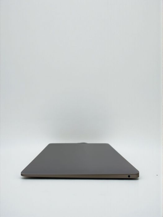 MacBook Air 13,3 2020 { i3| 8gb | 256 ssd } гарантія 90 днів . 82896SV