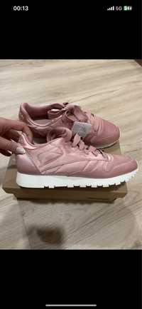 Tenis Reebok novos 38 rose gold