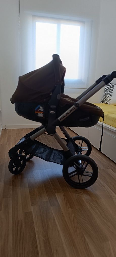 Carrinho bebé 3 em 1 Muum by Jané com acessórios