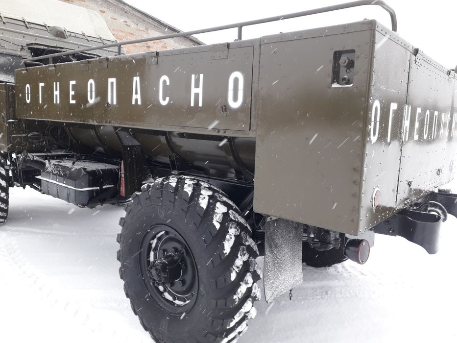 Автотопливозаправщик ТЗ-2-66Д ГАЗ-66Б Десантний
