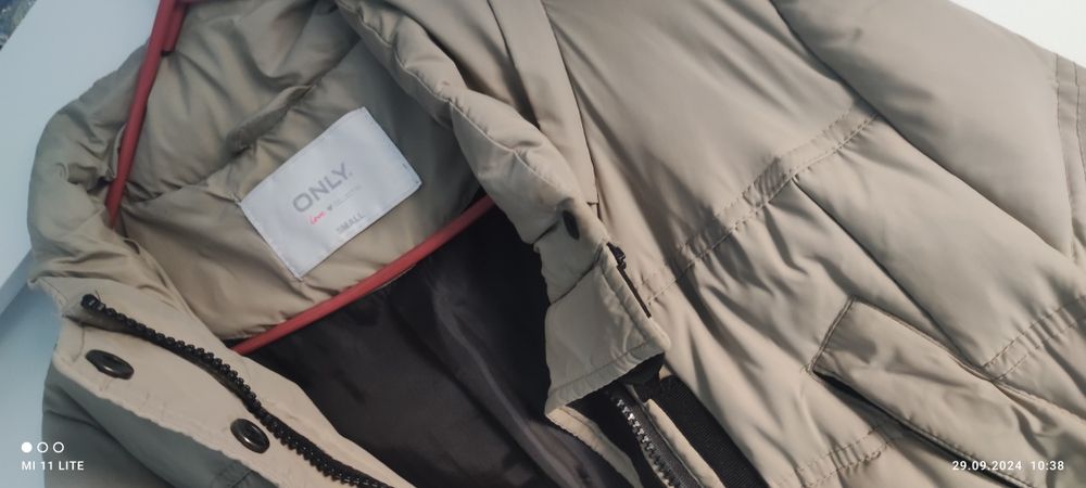 Kurtka 36 only.      .