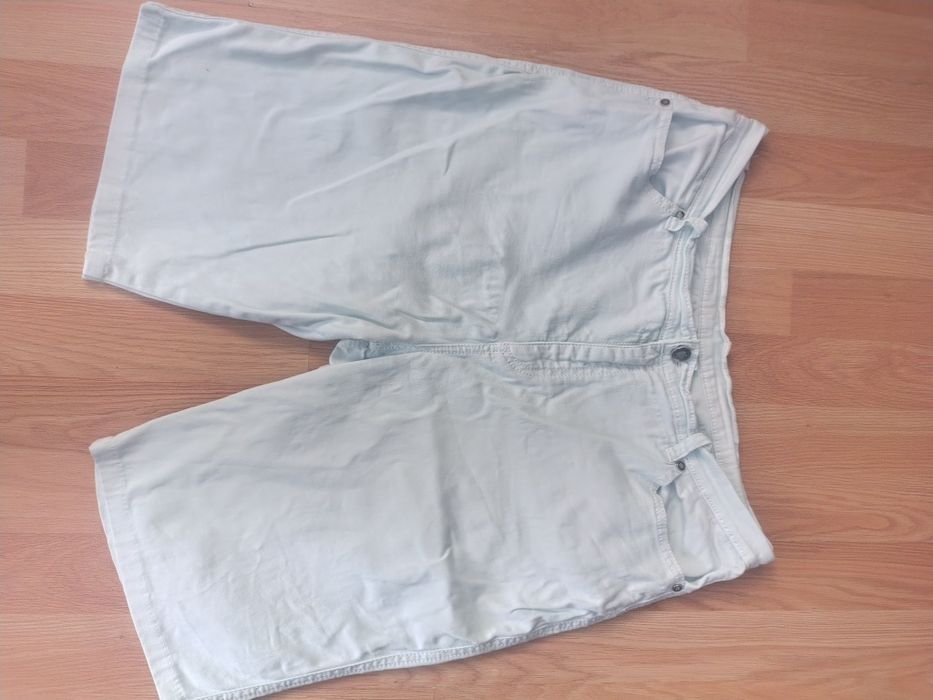 Шорти джинсові світлі