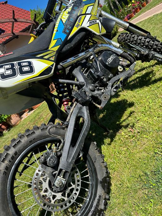 cross 125ccm Xmotos