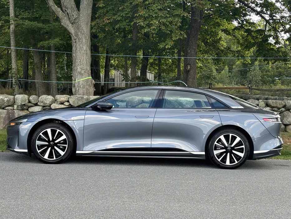 Lucid Air Grand Touring      2023